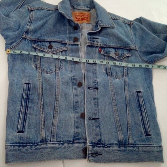 Levi's The Trucker Jacket Stonewash Denim Regular Fit Men's Size Small NWT - Picture 4 of 17